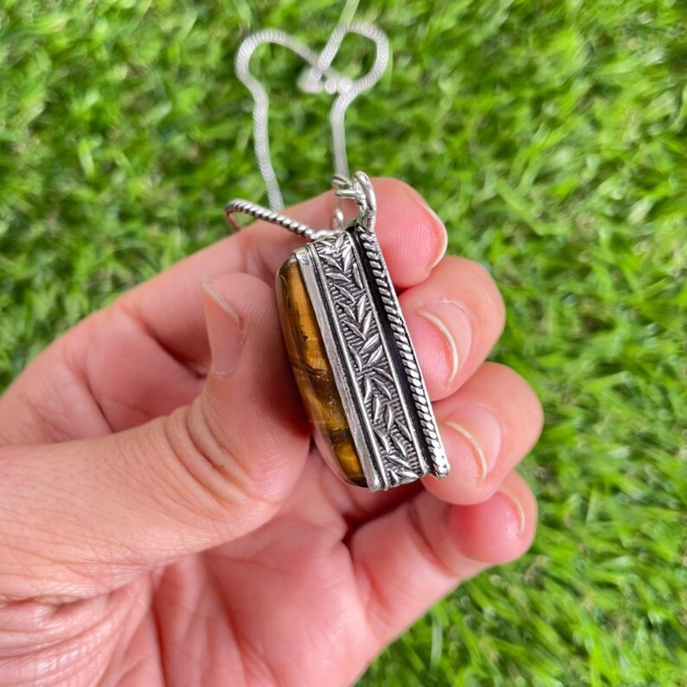 Tiger's Eye Pendant Necklace 925 Sterling Silver - Picture 3 of 6